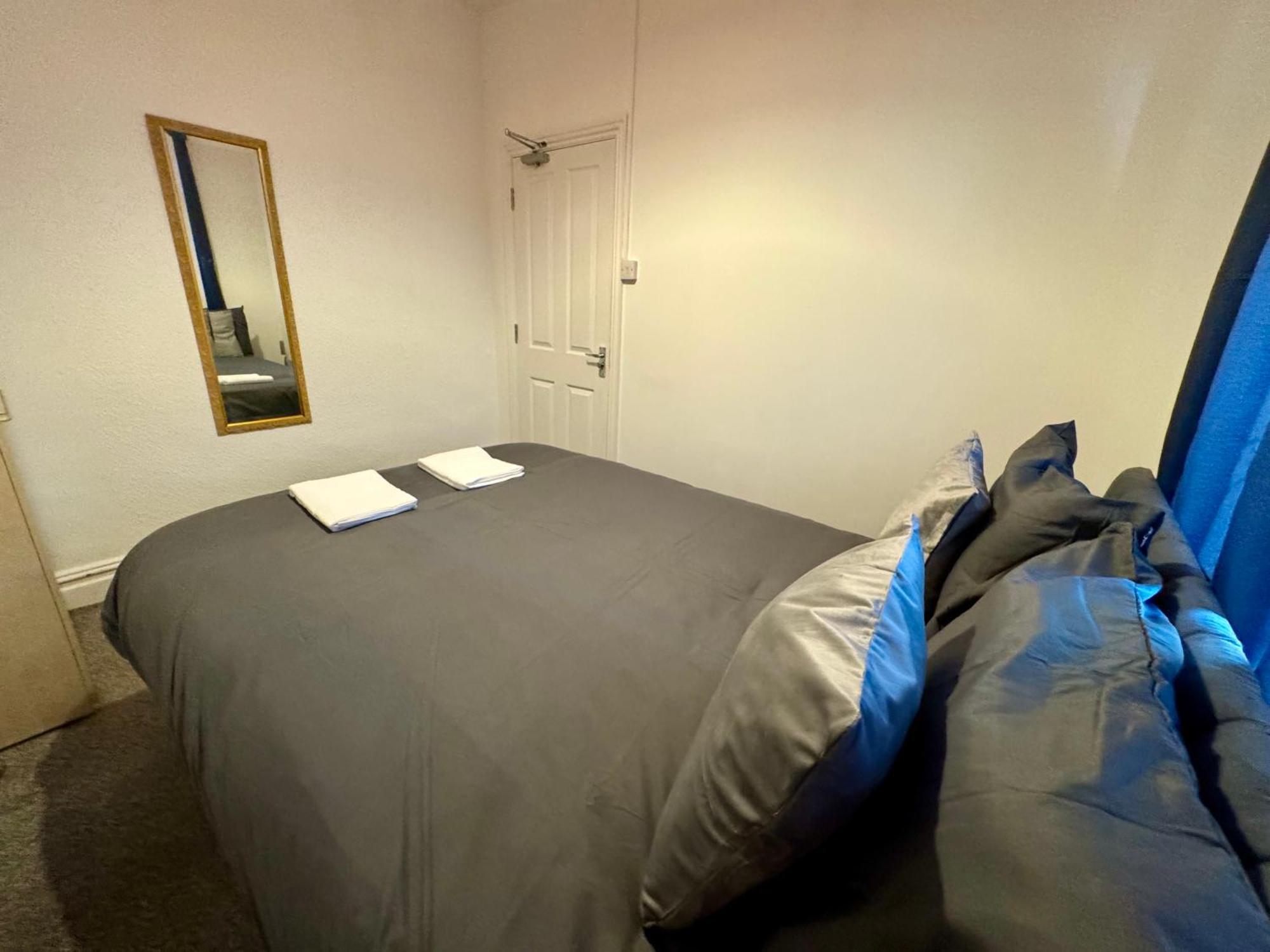 Cozy By Gloucester Road Homestay *